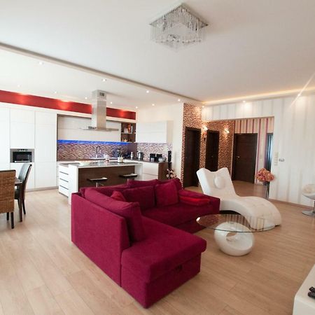 Prestige Apartment Komárno Exterior photo