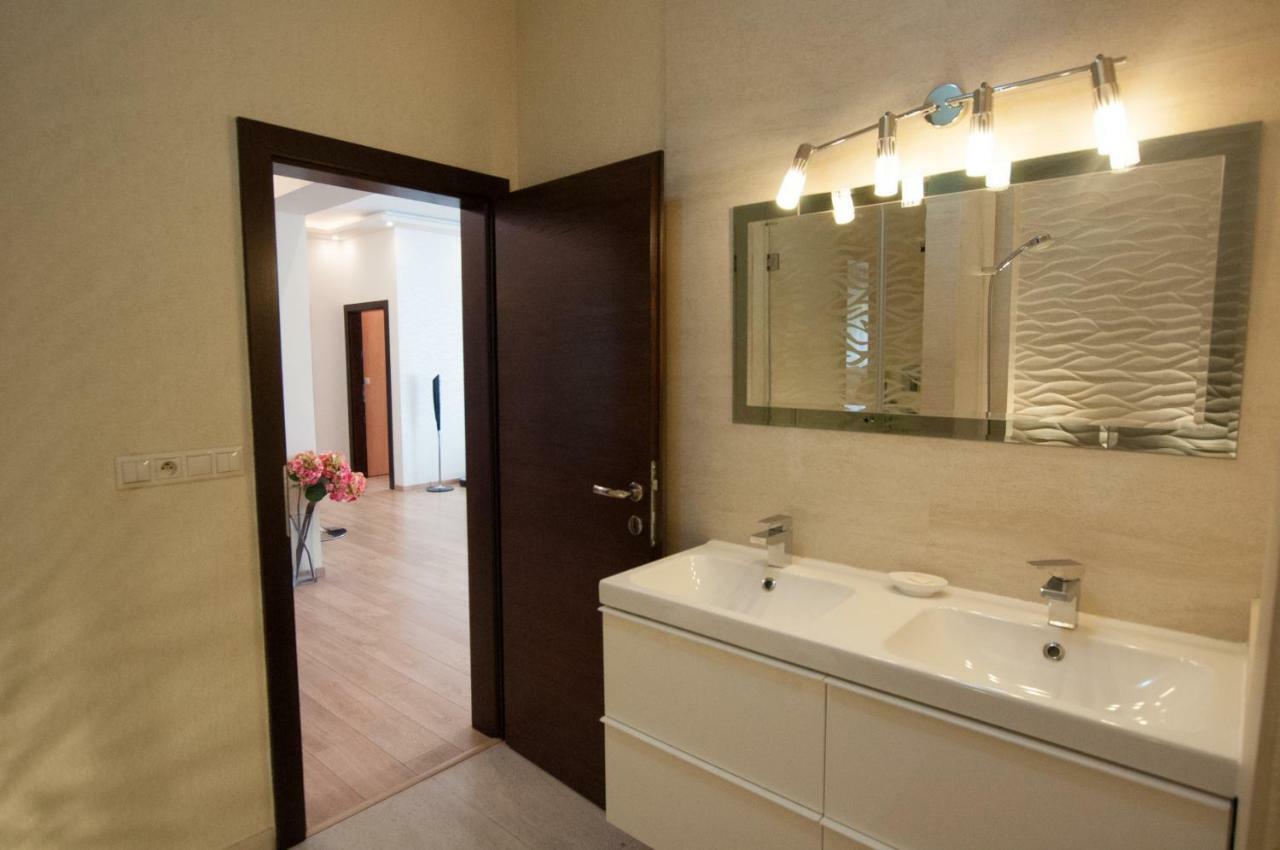 Prestige Apartment Komárno Exterior photo